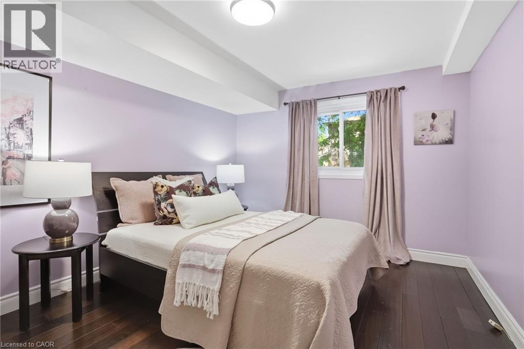 3411 Lansdown Drive, Burlington, Ontario  L7M 1S5 - Photo 17 - 40844330
