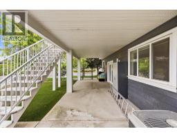 574 Gowen Place, Kelowna, British Columbia  V1W 5B4 - Photo 39 - 10392648