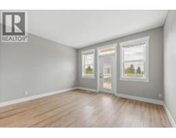 574 Gowen Place, Kelowna, British Columbia  V1W 5B4 - Photo 15 - 10392648