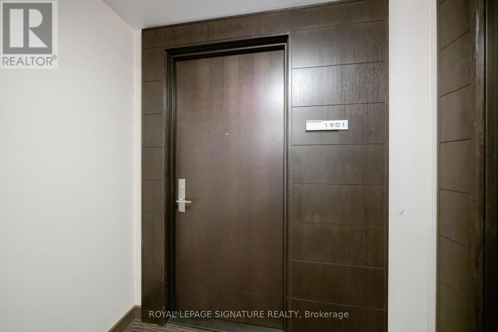 1901 - 25 Broadway Avenue, Toronto, Ontario  M4P 1T7 - Photo 3 - C13519444