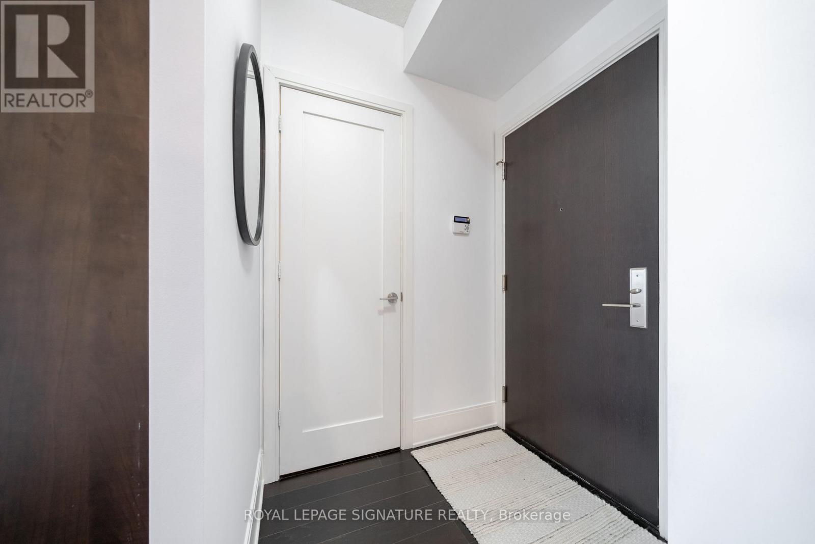 1901 - 25 Broadway Avenue, Toronto, Ontario  M4P 1T7 - Photo 4 - C13519444