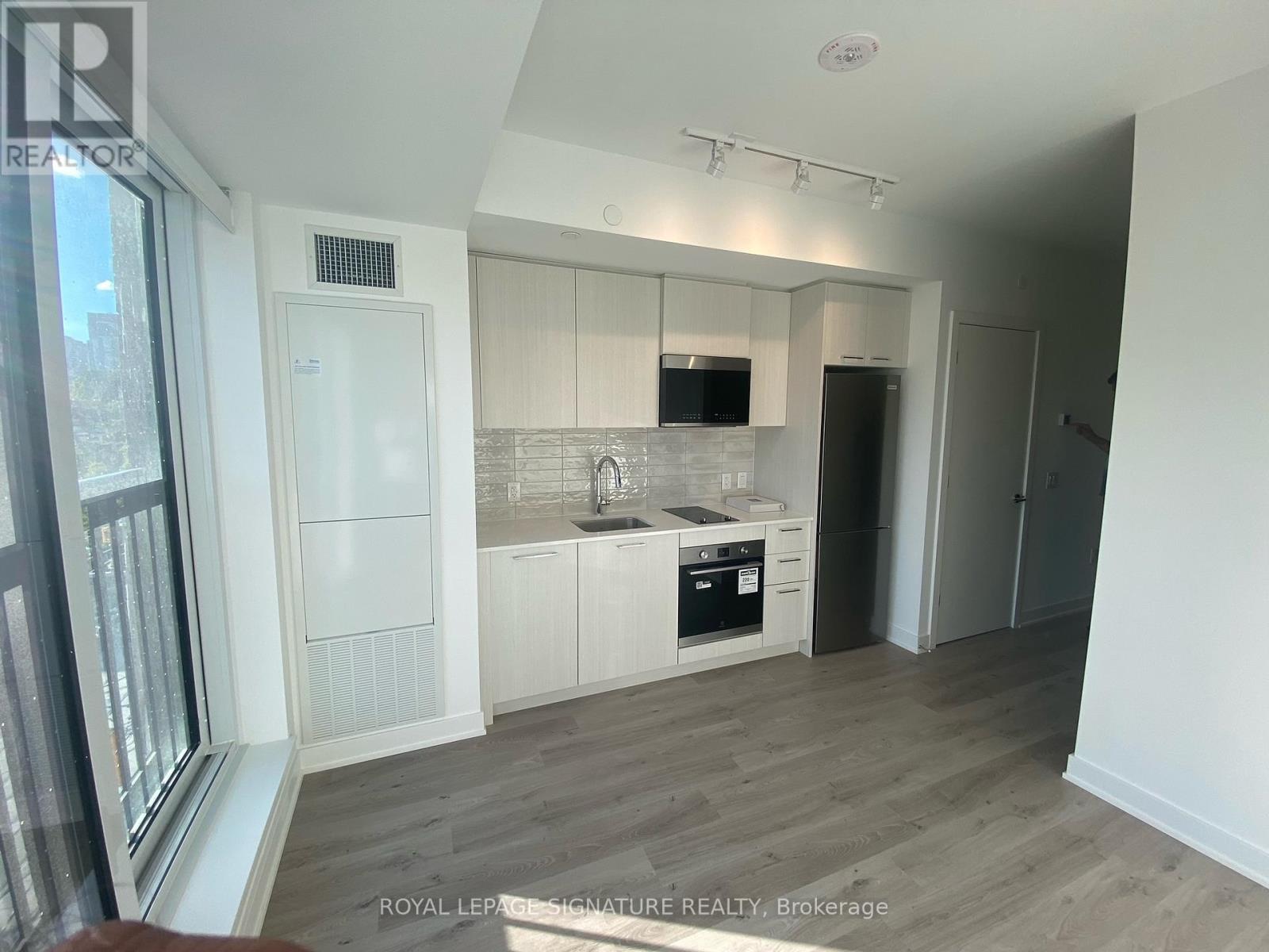 447 - 30 Dreamers Way, Toronto, Ontario  M5A 0Y7 - Photo 5 - C13519526