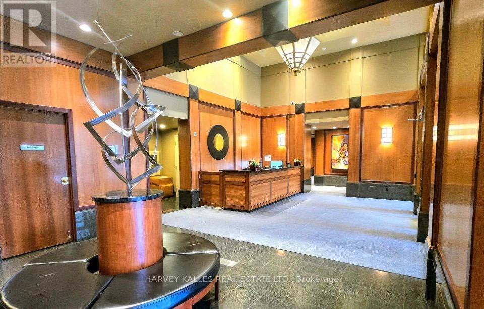 3003 - 750 Bay Street, Toronto, Ontario  M5G 1N6 - Photo 2 - C13519560