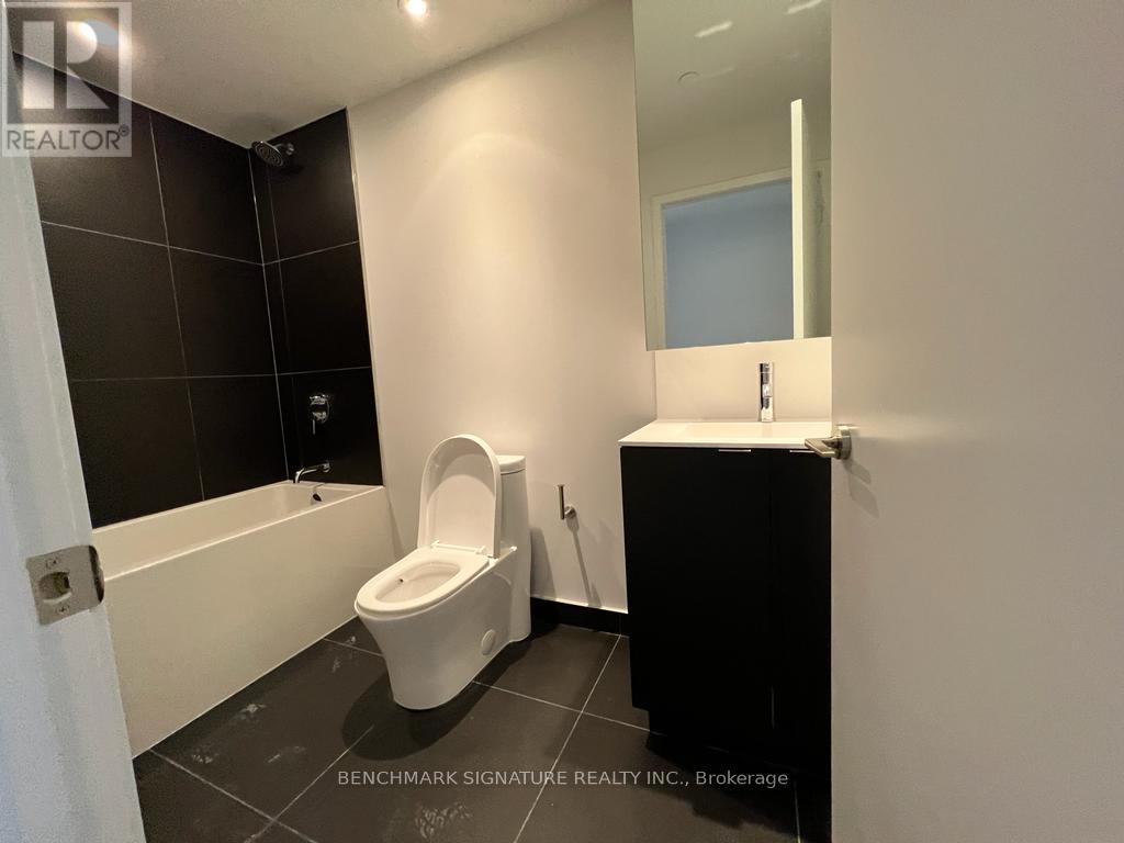 1001 - 20 Edward Street, Toronto, Ontario  M5G 0C5 - Photo 9 - C13519584