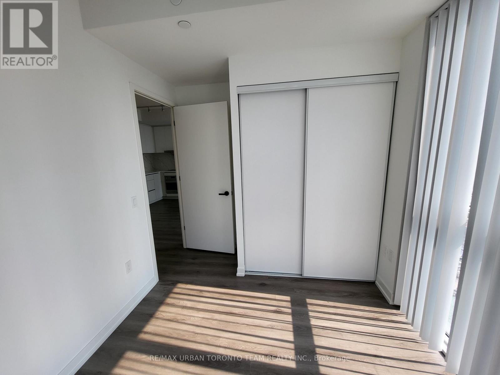 1603 - 28 Interchange Way, Vaughan, Ontario  L4K 0P8 - Photo 11 - N13519492