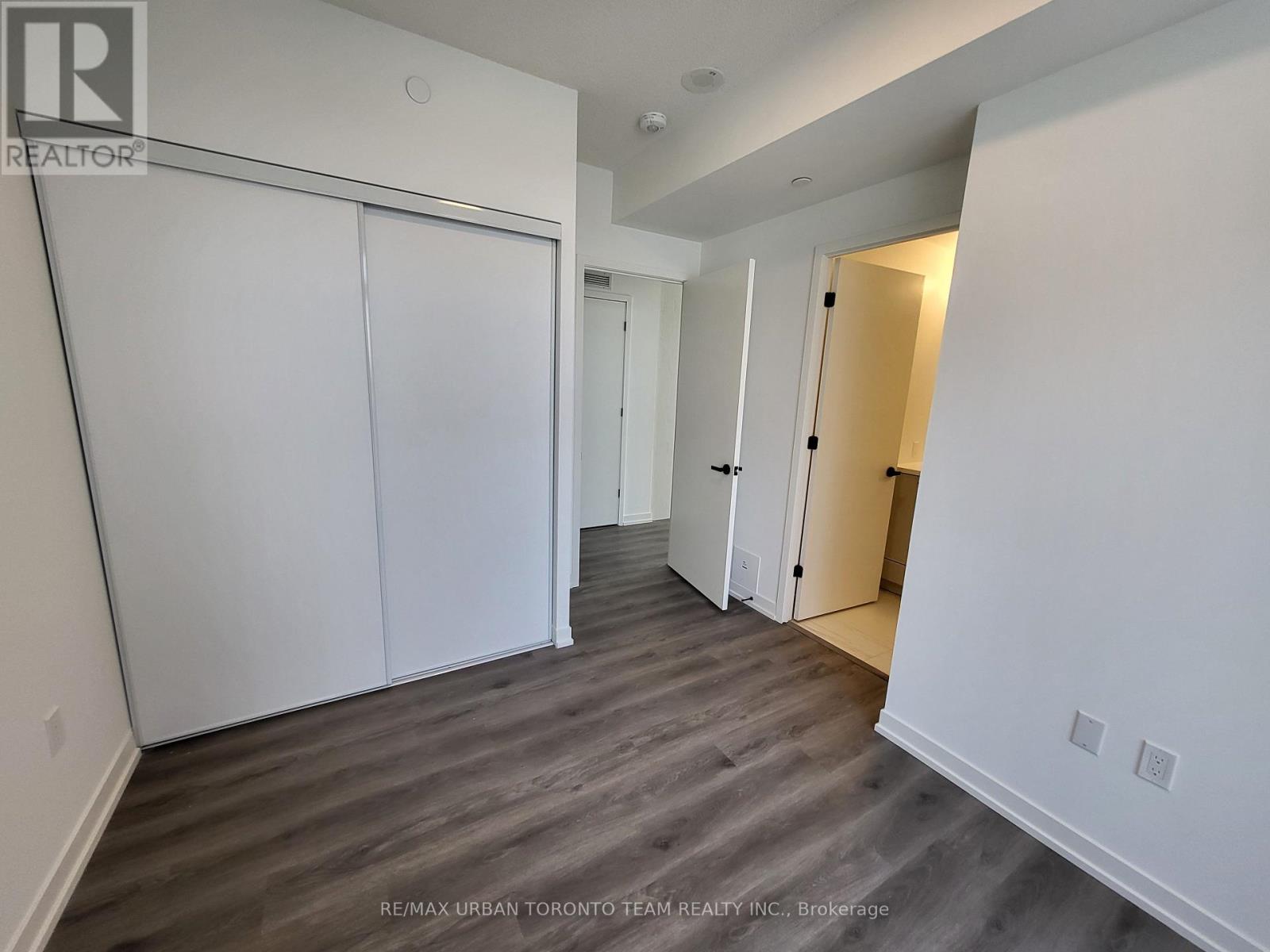 1603 - 28 Interchange Way, Vaughan, Ontario  L4K 0P8 - Photo 6 - N13519492