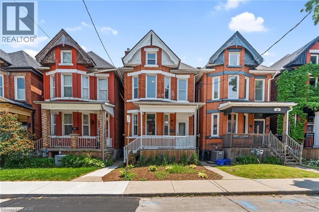 40 Ashley Street, Hamilton, Ontario  L8L 5S6 - Photo 1 - 40845000