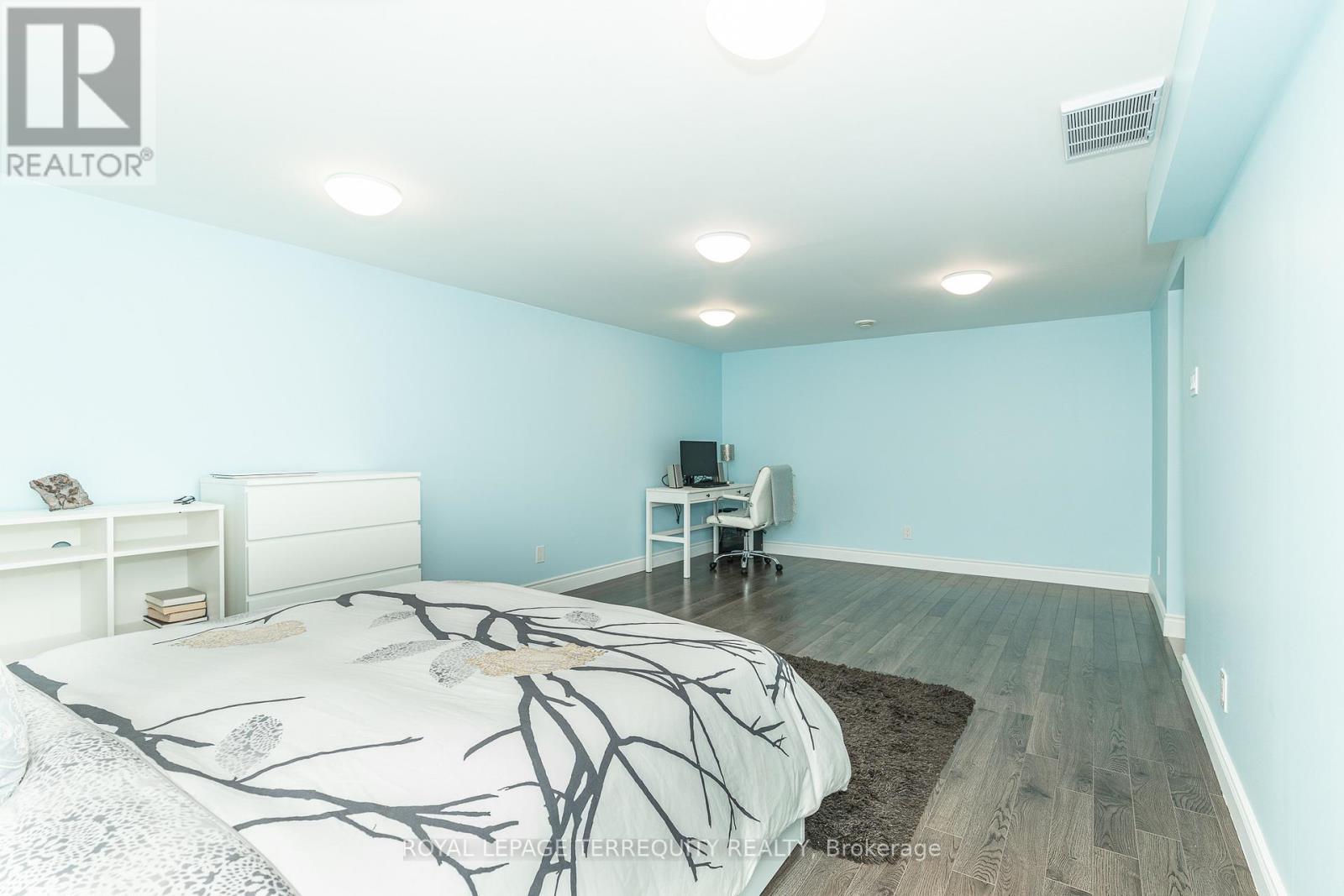 3 Gair Drive, Toronto, Ontario  M8W 4P2 - Photo 34 - W13519450
