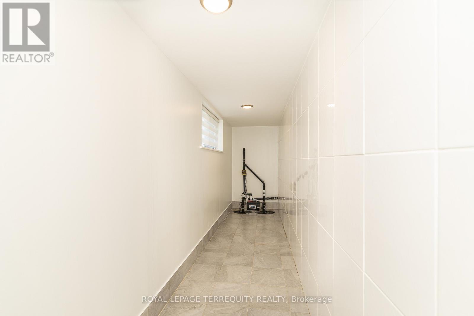 3 Gair Drive, Toronto, Ontario  M8W 4P2 - Photo 37 - W13519450