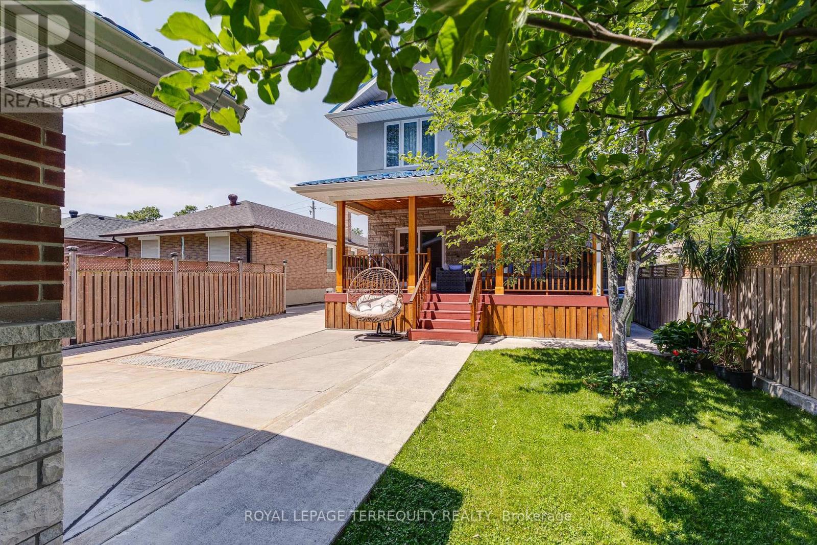3 Gair Drive, Toronto, Ontario  M8W 4P2 - Photo 44 - W13519450