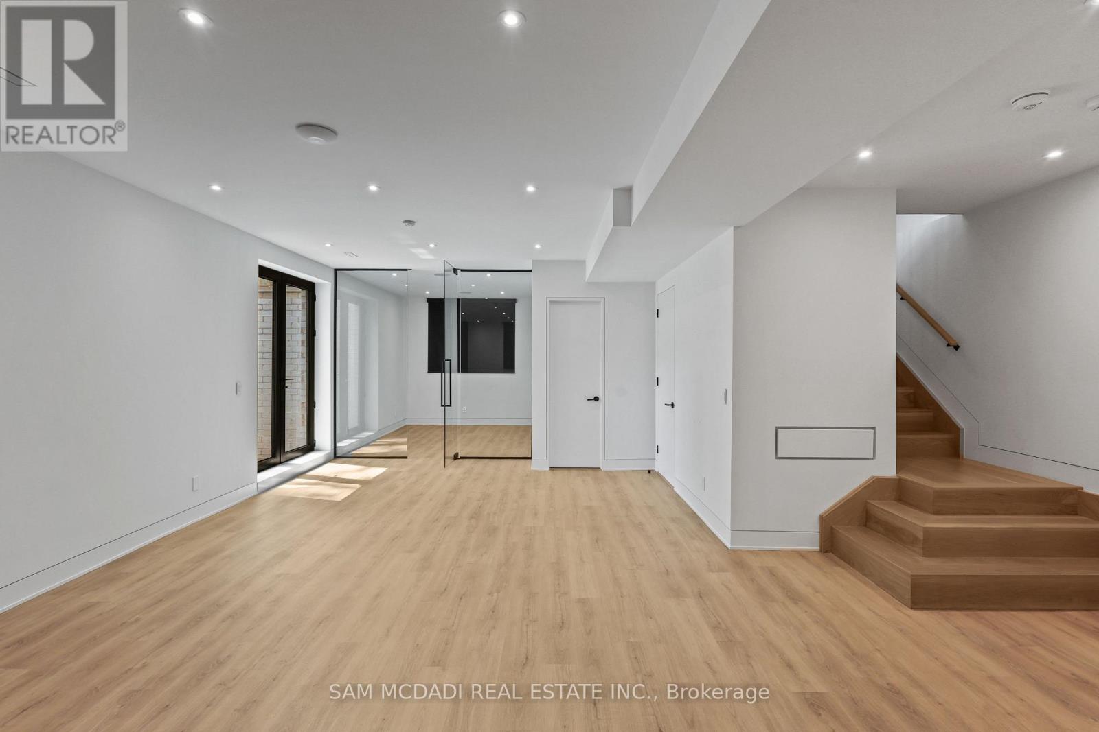 2186 Harcourt Crescent, Mississauga, Ontario  L4Y 1W1 - Photo 35 - W13519456