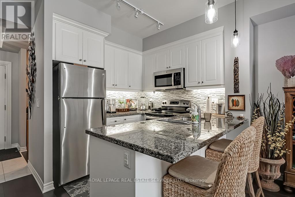 207 - 2300 Upper Middle Road, Oakville, Ontario  L6M 4G6 - Photo 4 - W13519480