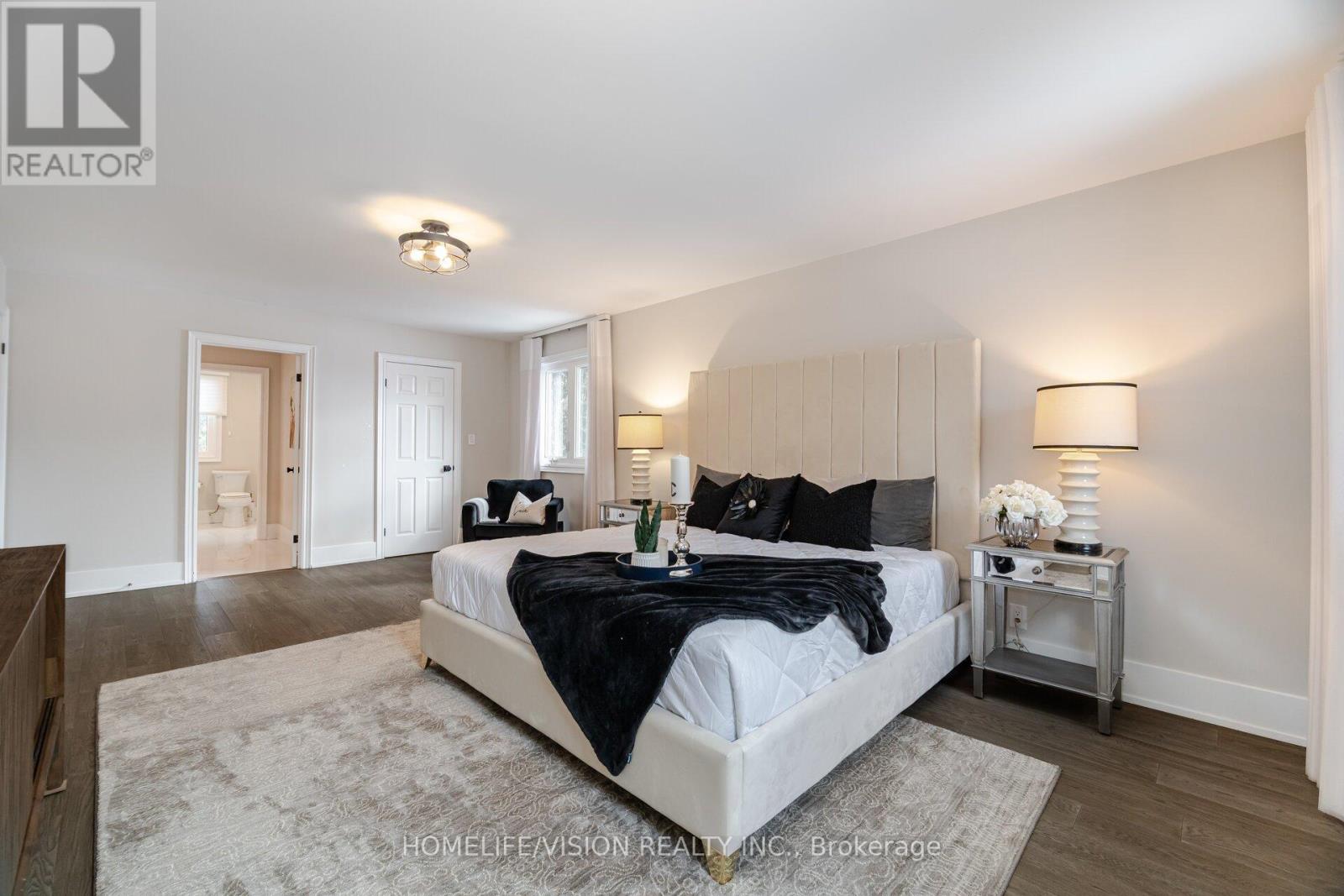 1298 Bunsden Avenue, Mississauga, Ontario L5H 3T9 - Photo 20 - W13519580