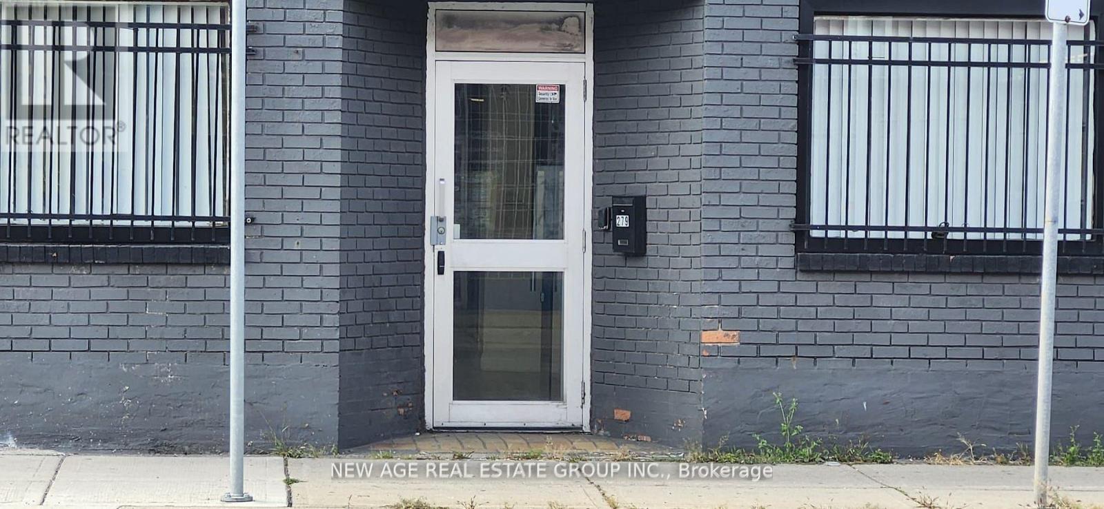 279 Kenilworth Avenue N, Hamilton, Ontario  L8H 4S8 - Photo 2 - X13519428