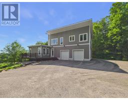 180 ALLISON'S POINT ROAD, Huntsville, Ontario