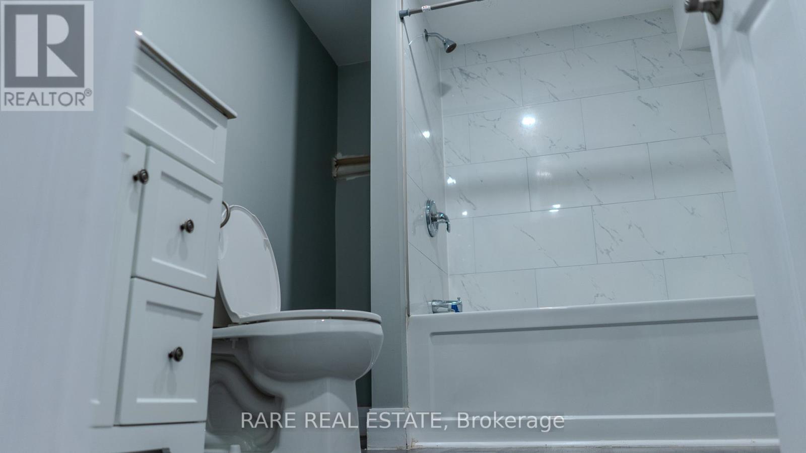 3 - 7 Plazaway Street, Welland, Ontario  L3C 4J6 - Photo 14 - X13519512