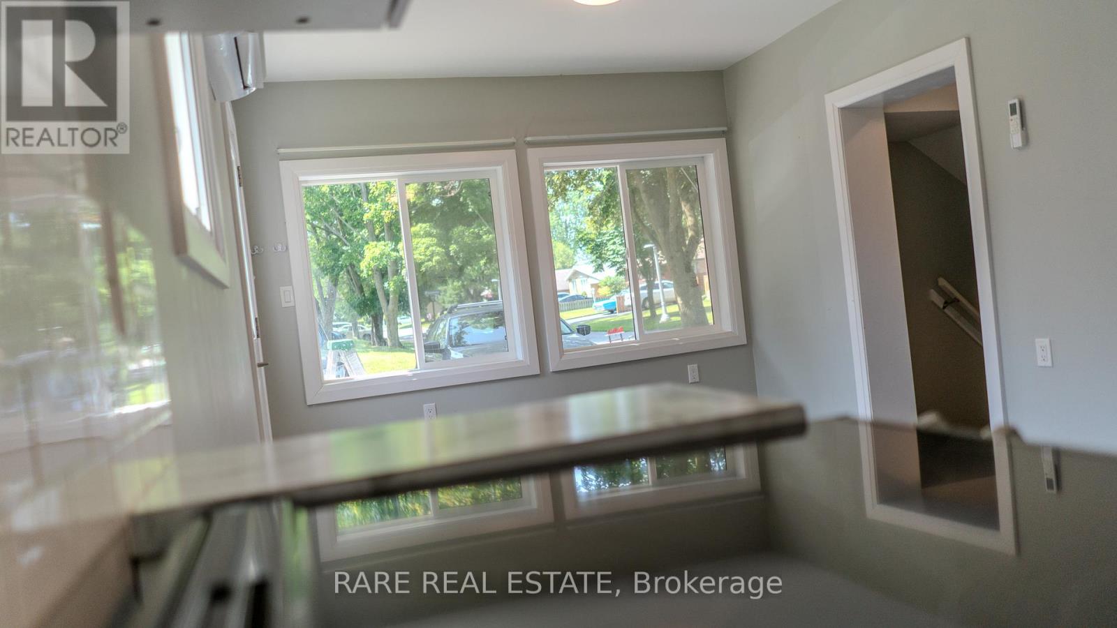3 - 7 Plazaway Street, Welland, Ontario  L3C 4J6 - Photo 8 - X13519512