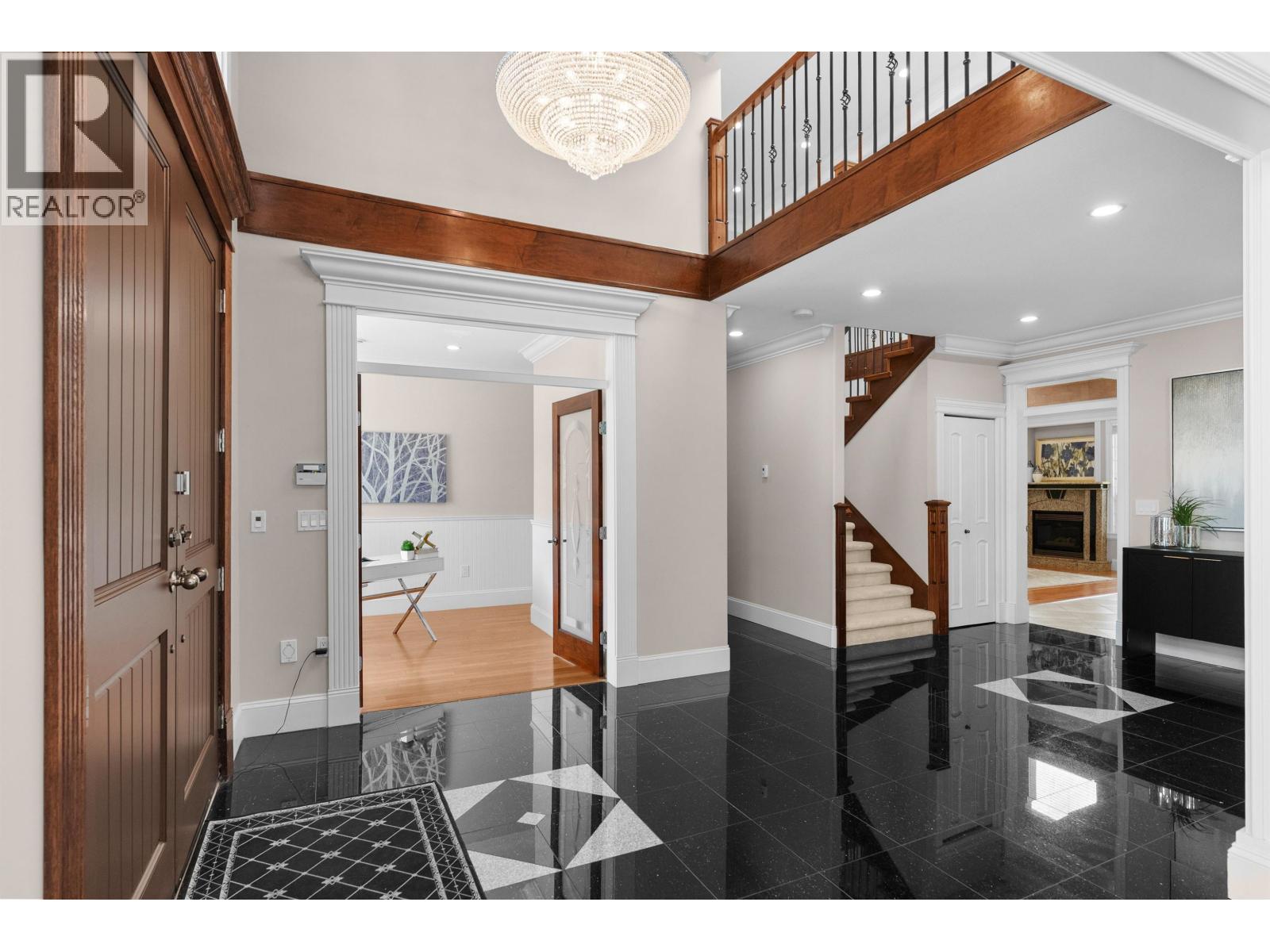 8811 Minler Road, Richmond, British Columbia  V7C 3V1 - Photo 4 - R3141530