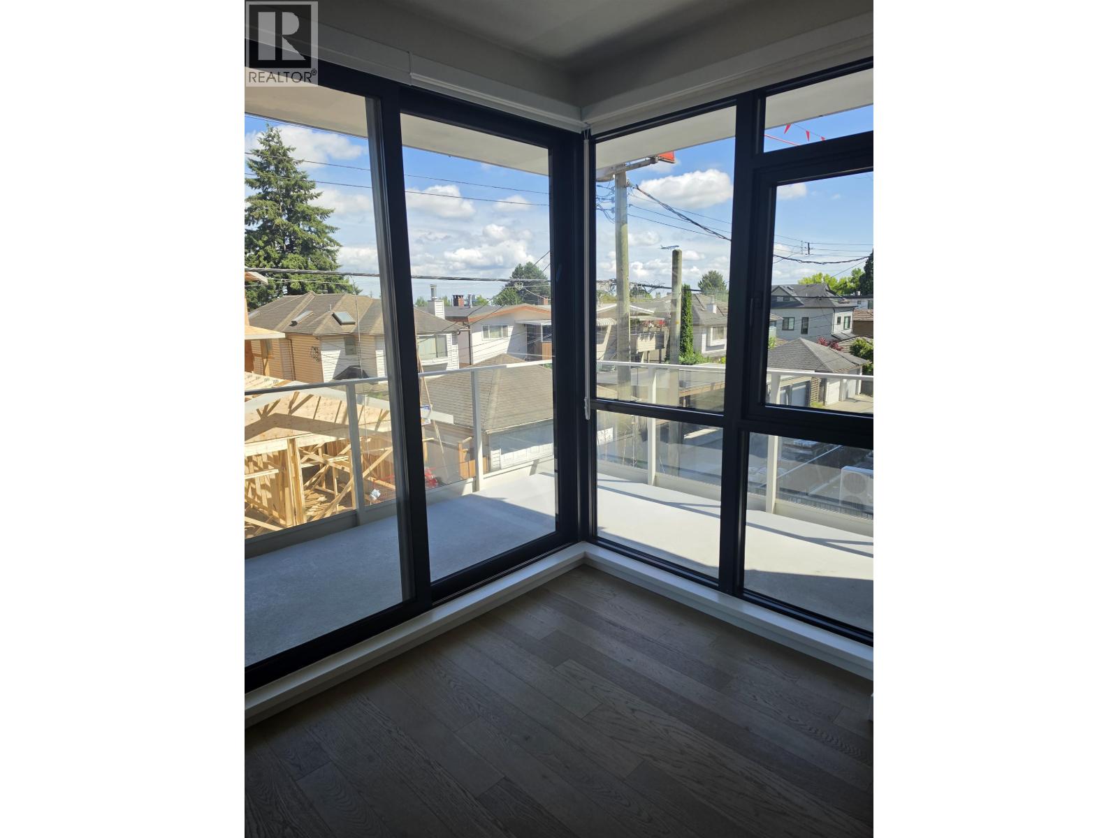 203 8398 Oak Street, Vancouver, British Columbia  V6P 0L9 - Photo 4 - R3142178