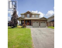 11 GREEN STREET, Mapleton, Ontario