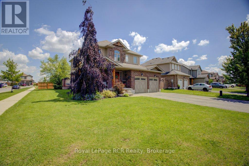 11 Green Street, Mapleton, Ontario  N0G 1P0 - Photo 2 - X13176198