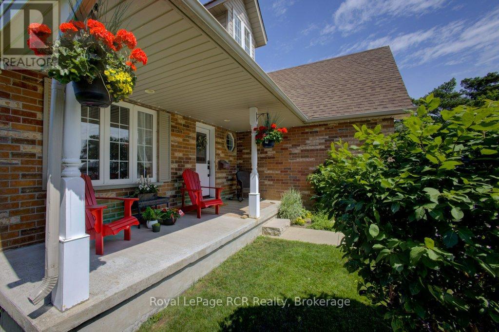 232 Conestoga Street N, Wellington North, Ontario  N0G 1A0 - Photo 5 - X12976384