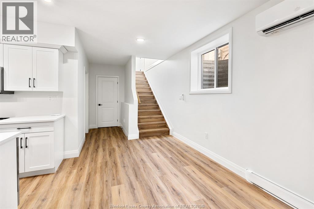 156 Mclellan Avenue Unit# B (Lower), Amherstburg, Ontario  N9V 0H1 - Photo 4 - 26015963