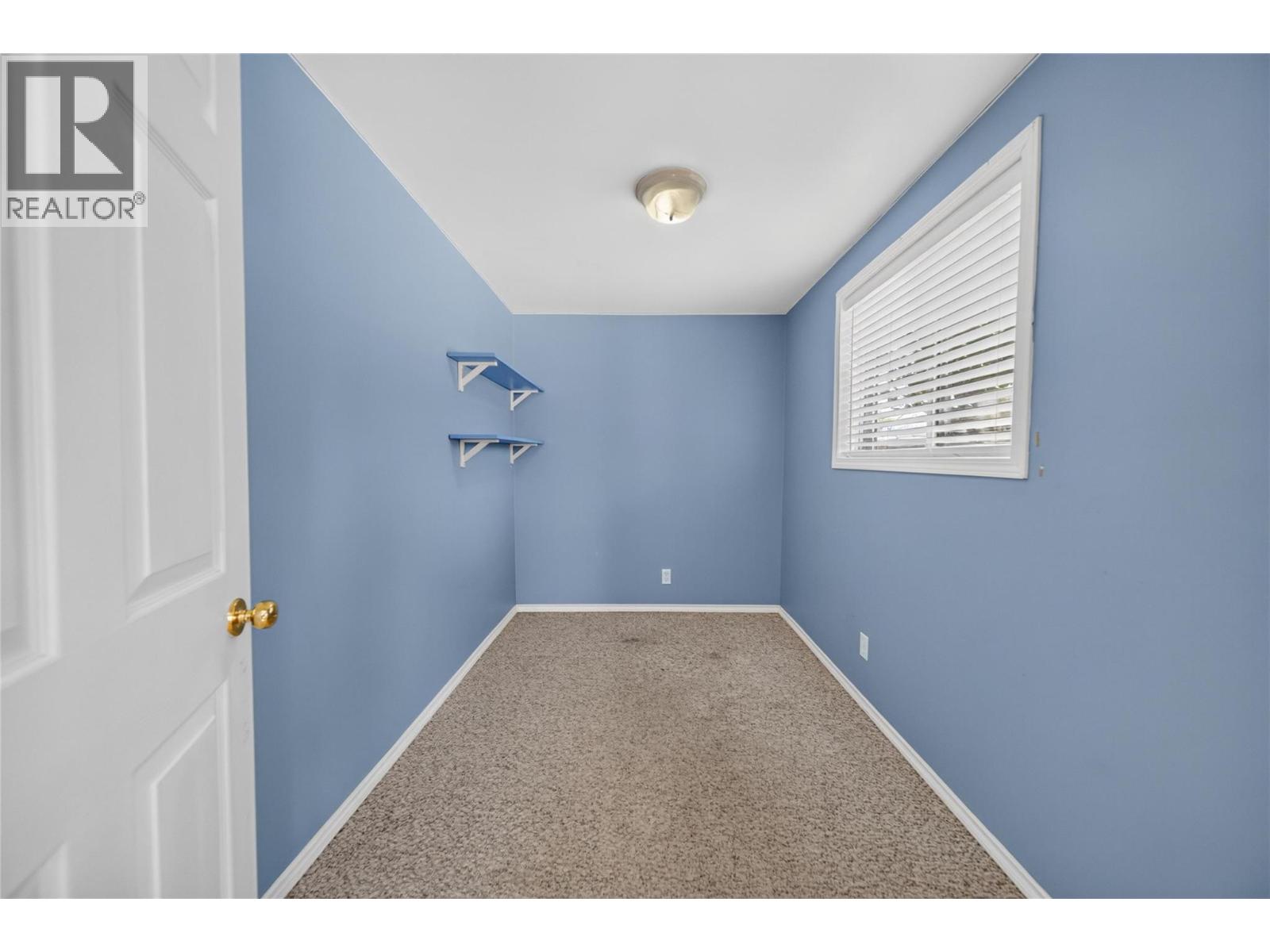 320 2nd Avenue S, Cranbrook, British Columbia V1C 2B1 - Photo 11 - 10393312