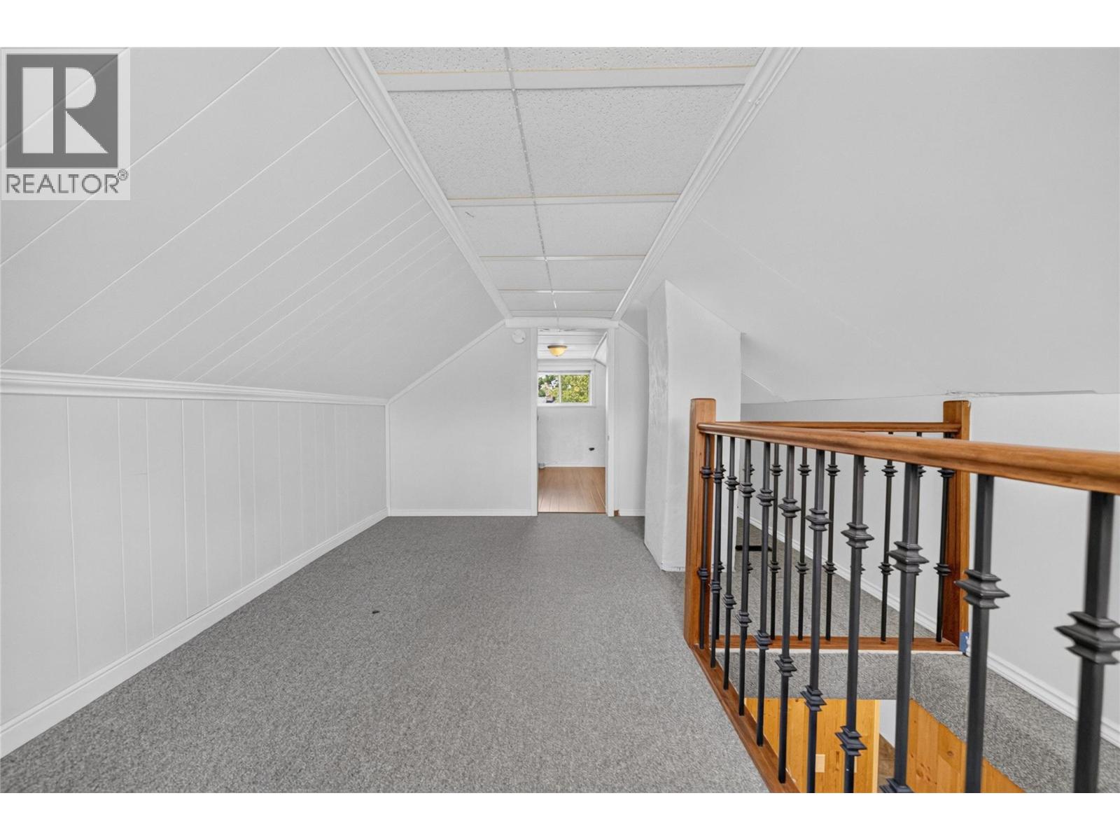 320 2nd Avenue S, Cranbrook, British Columbia V1C 2B1 - Photo 14 - 10393312