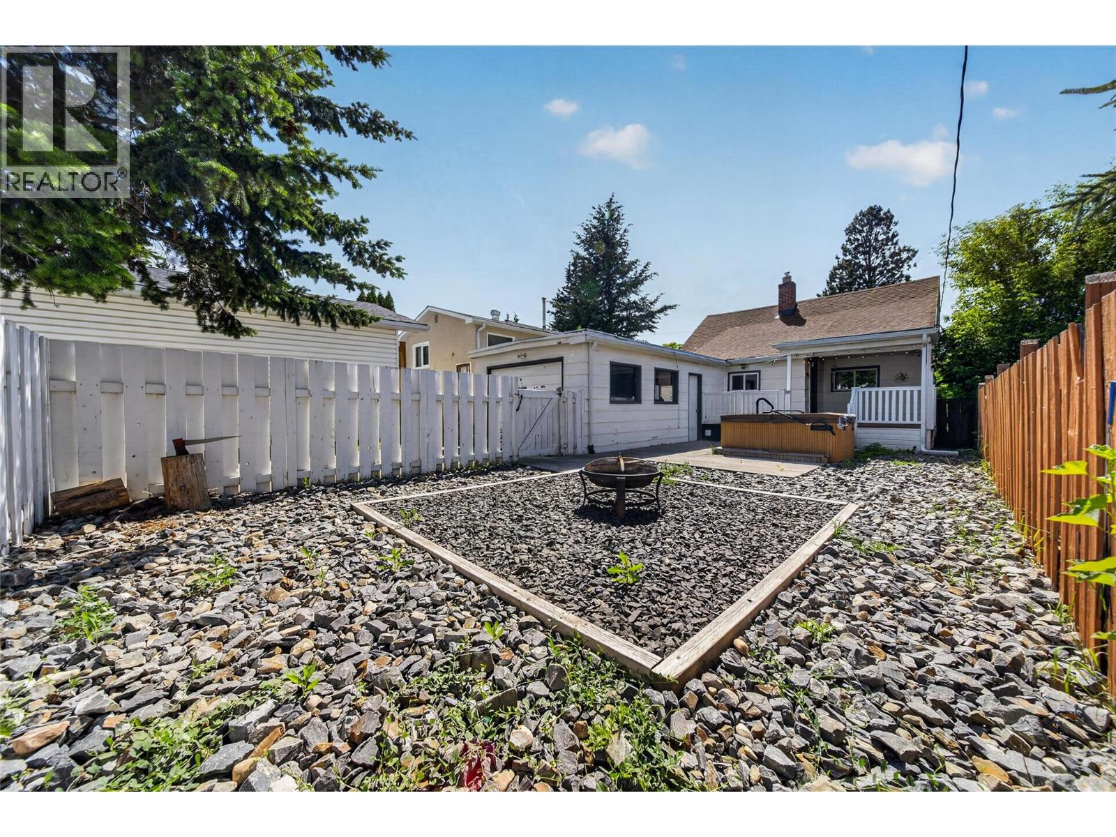 320 2nd Avenue S, Cranbrook, British Columbia V1C 2B1 - Photo 25 - 10393312