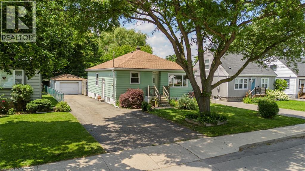 456 EAST 42ND Street, Hamilton, Ontario