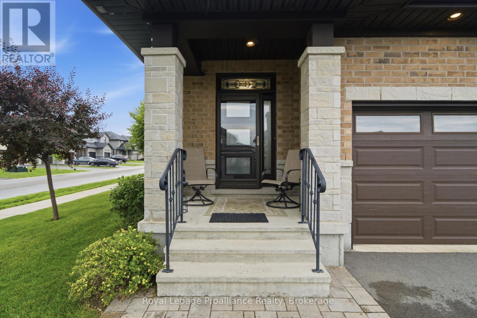39 Cypress Drive, Belleville, Ontario  K8N 0J5 - Photo 4 - X13519878