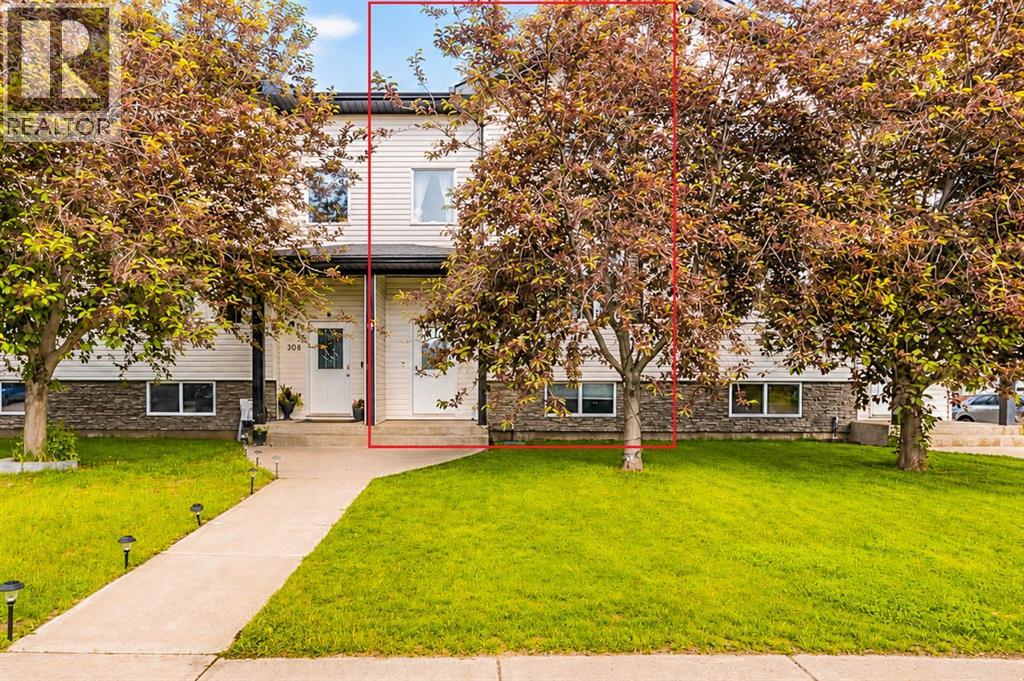 306 17 Street E, Brooks, Alberta  T1R 1R2 - Photo 2 - A2324683