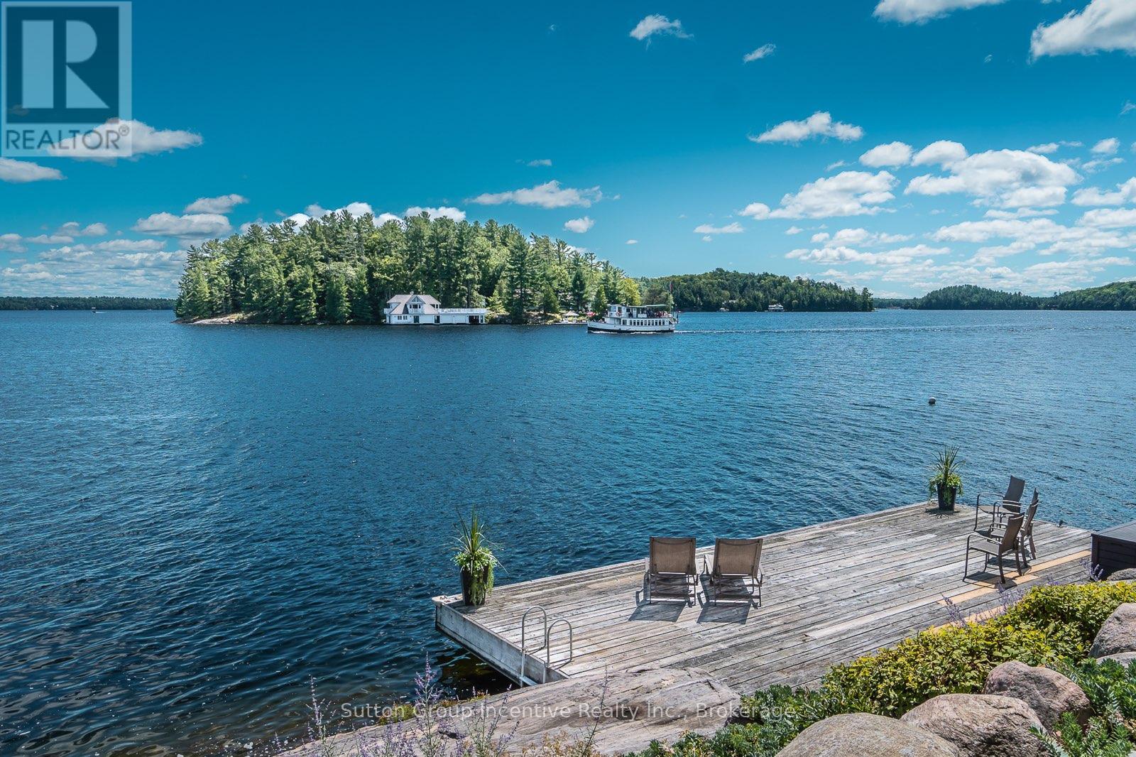 12 Ouno Island, Muskoka Lakes, Ontario  P0B 1J0 - Photo 11 - X12382101