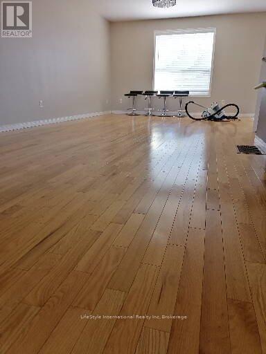Main Unit - 22 Clairfields Drive W, Guelph, Ontario  N1G 5H5 - Photo 14 - X13519662