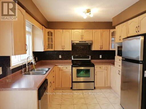 Main Unit - 22 Clairfields Drive W, Guelph, Ontario  N1G 5H5 - Photo 4 - X13519662