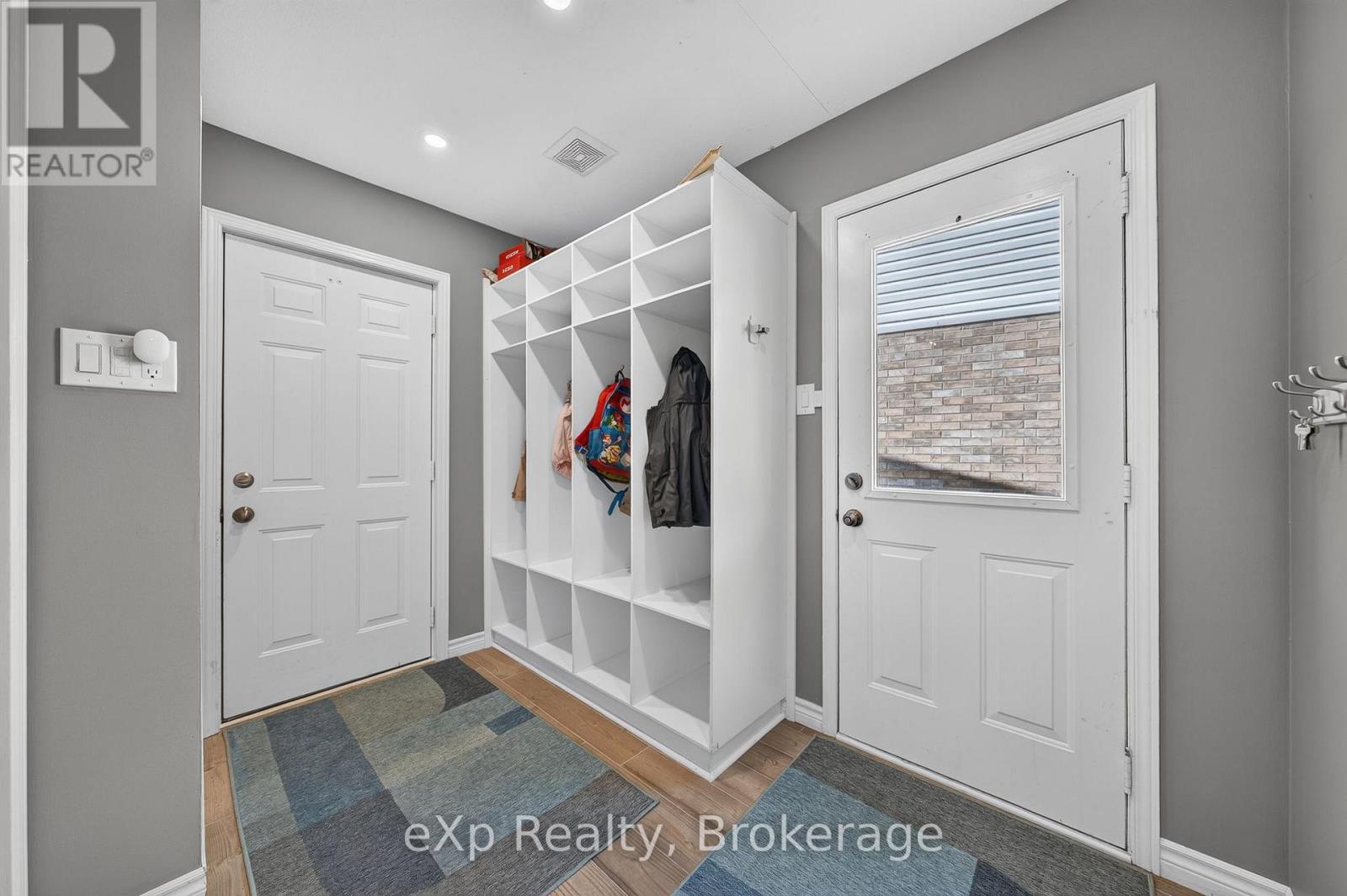 27 Parker Place, Guelph, Ontario  N1E 7A7 - Photo 16 - X13519682