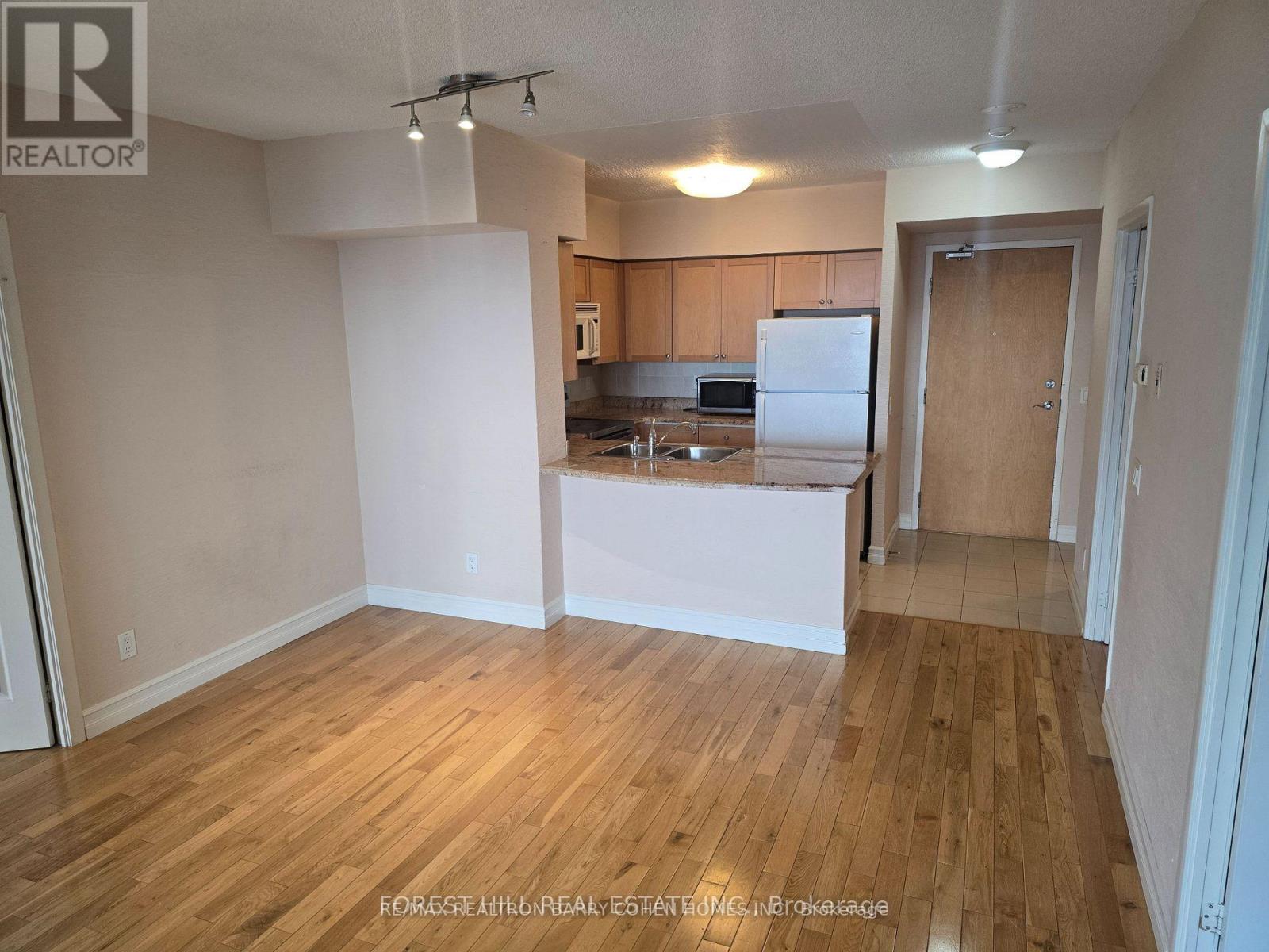 3705 - 4968 Yonge Street, Toronto, Ontario  M2N 7G9 - Photo 17 - C13519702
