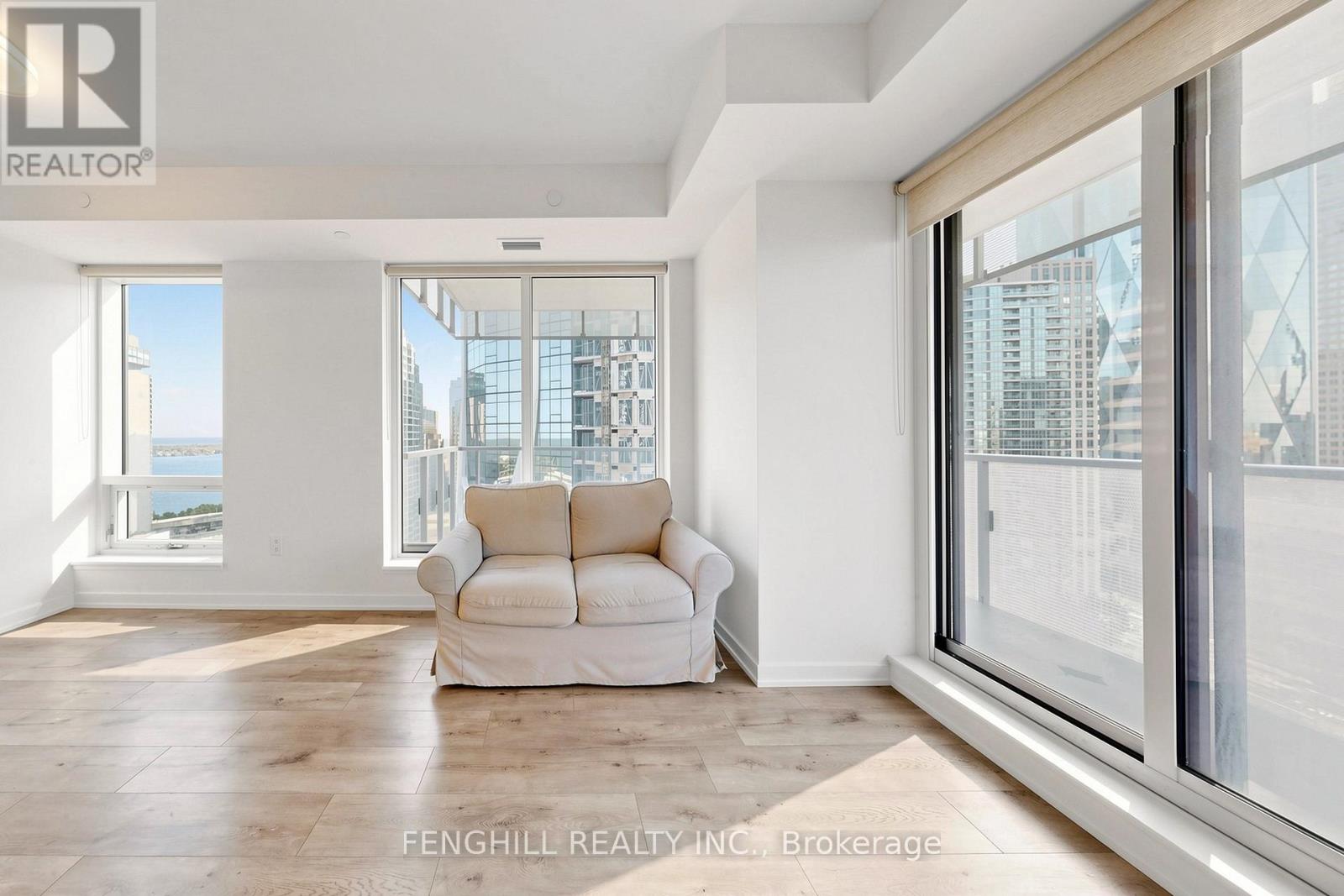 2104 - 28 Freeland Street, Toronto, Ontario  M5E 0E3 - Photo 12 - C13519774