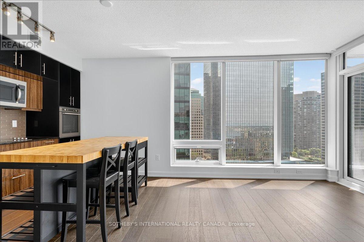 2105 - 10 York Street, Toronto, Ontario  M5J 2Z2 - Photo 4 - C13519876