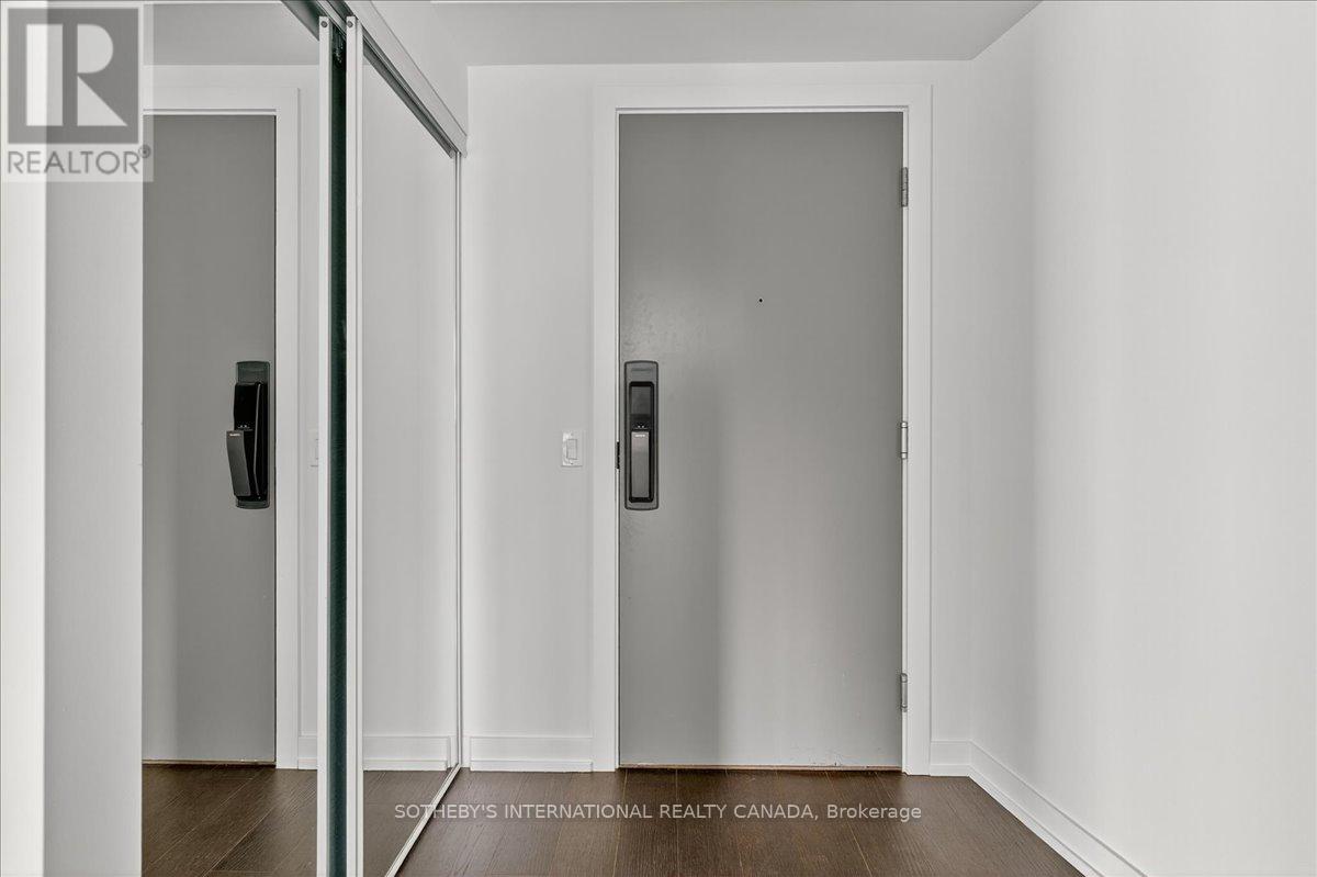 2105 - 10 York Street, Toronto, Ontario  M5J 2Z2 - Photo 44 - C13519876
