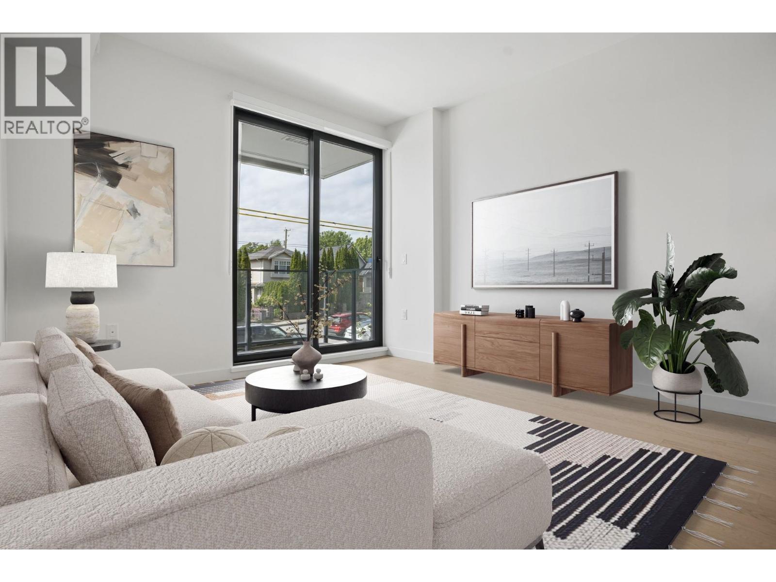 208 8398 Oak Street, Vancouver, British Columbia  V6P 0L9 - Photo 3 - R3132543