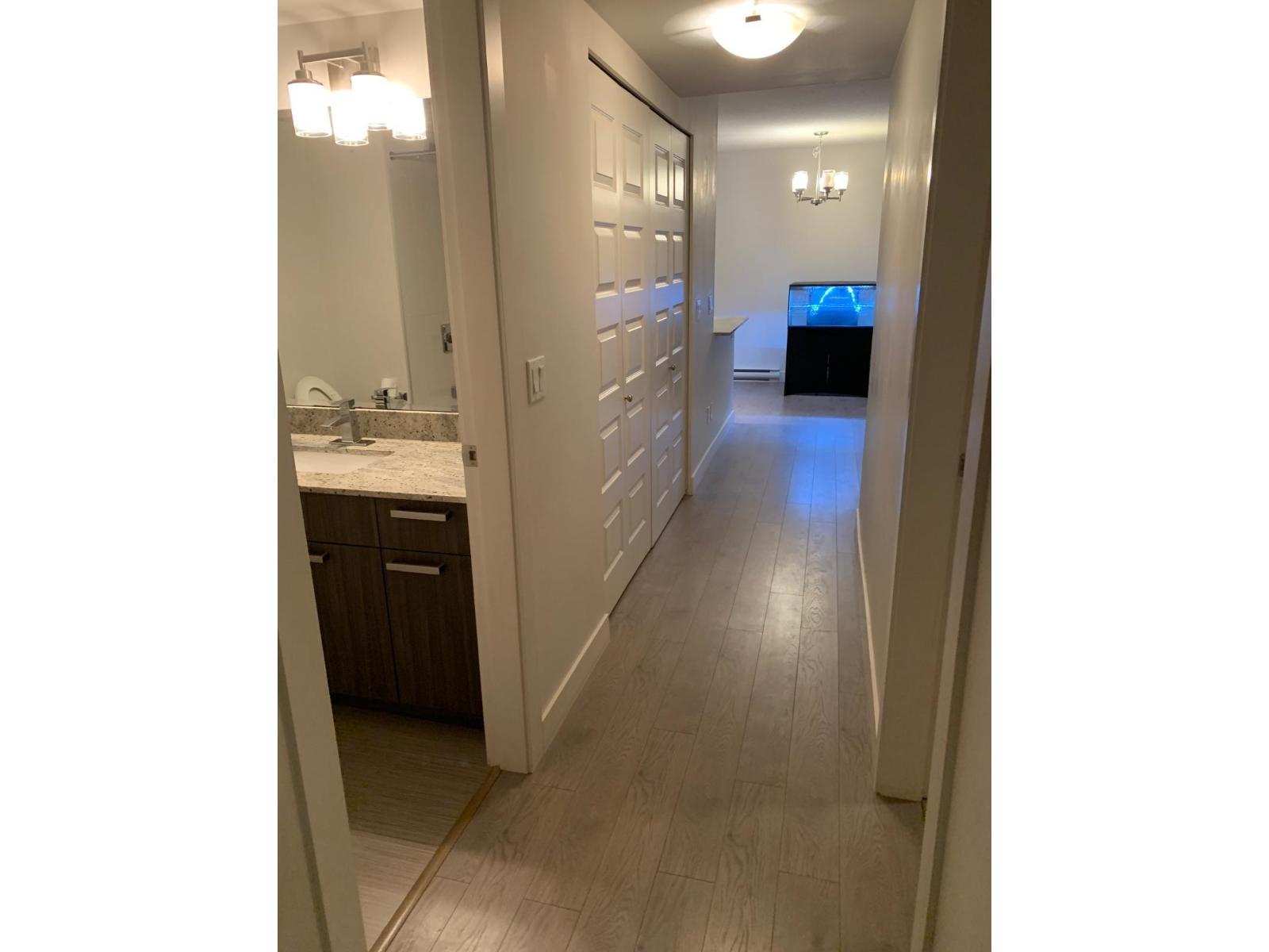 310 13883 Laurel Drive, Surrey, British Columbia  V3T 1A8 - Photo 10 - R3142396
