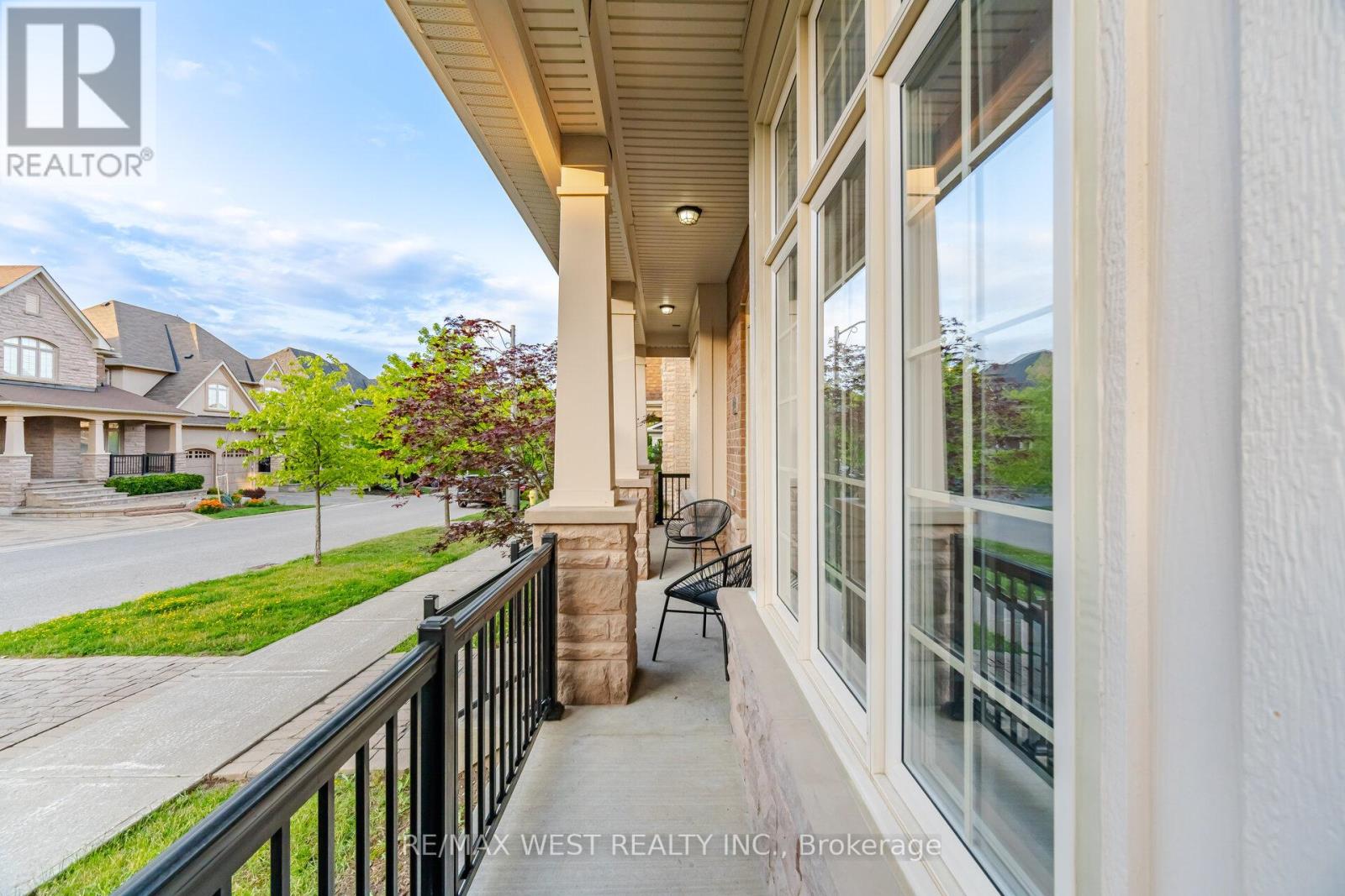 92 Glengordon Crescent, Markham, Ontario  L6C 0K1 - Photo 8 - N13519788