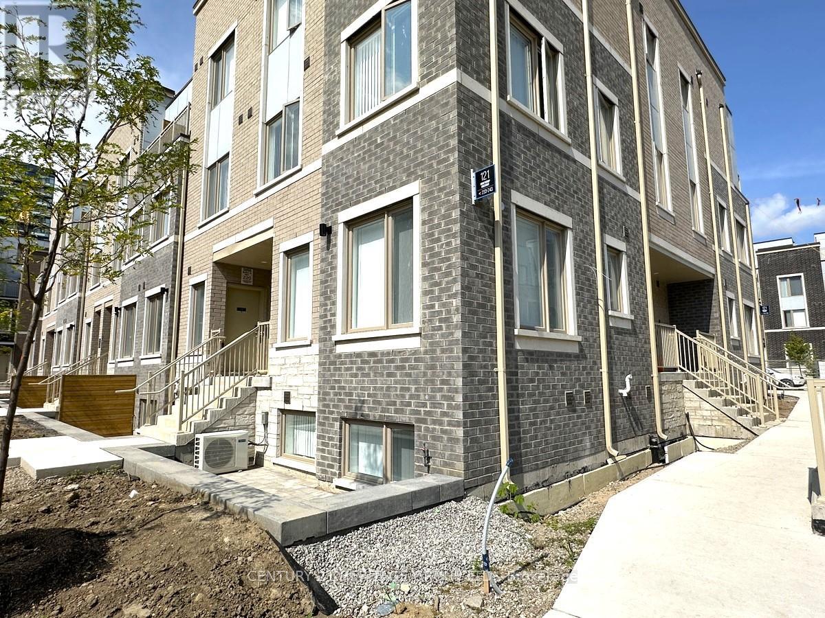 Th243 - 121 Honeycrisp Crescent, Vaughan, Ontario  L4K 0N7 - Photo 2 - N13519792