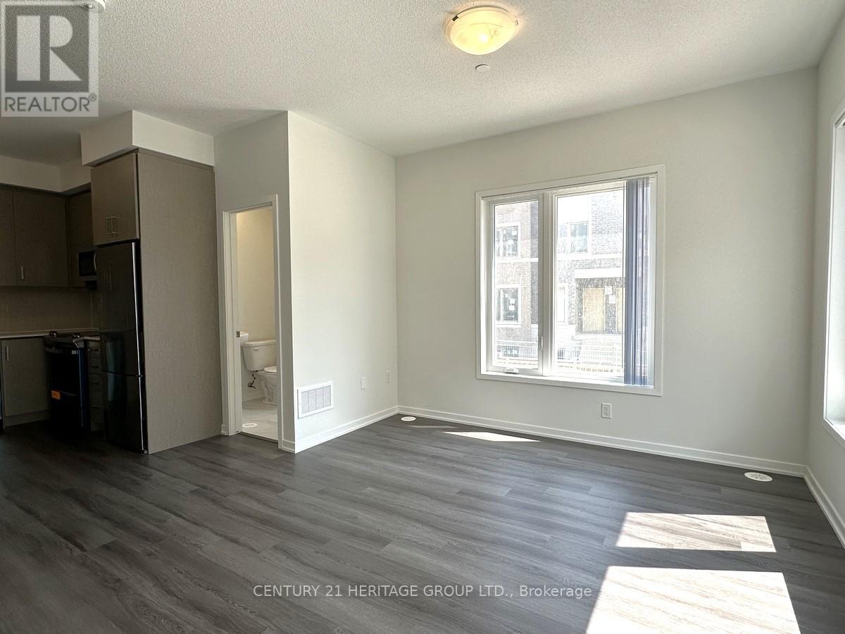 Th243 - 121 Honeycrisp Crescent, Vaughan, Ontario  L4K 0N7 - Photo 6 - N13519792