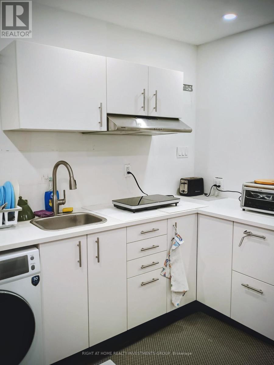 1 - 31 Barletta Drive, Vaughan, Ontario  L6A 4H5 - Photo 1 - N13519836