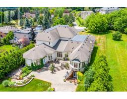 776 WOODLAND ACRES CRESCENT, Vaughan, Ontario