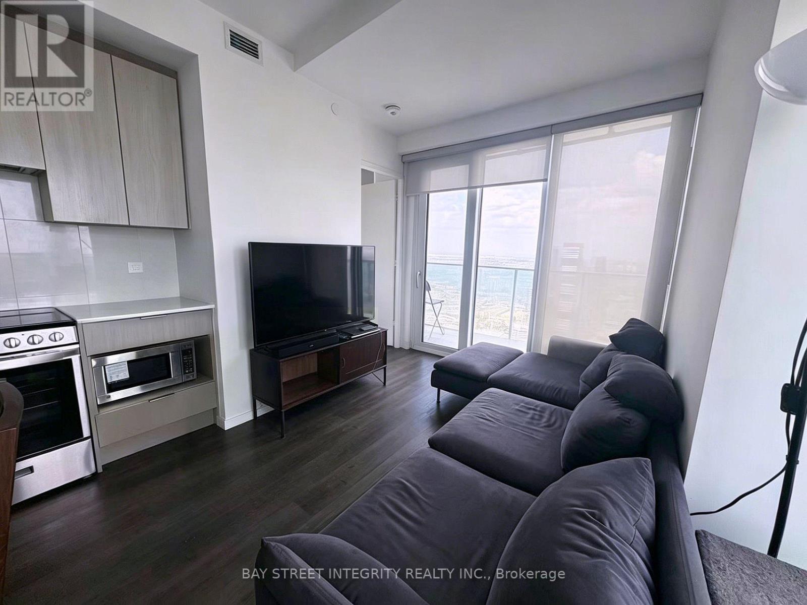 5503 - 3900 Confederation Parkway, Mississauga, Ontario  L5B 0M3 - Photo 8 - W13519608