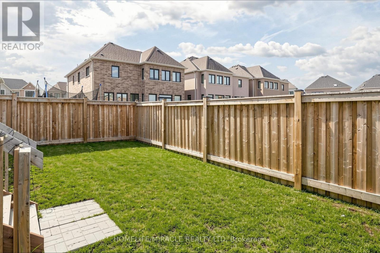 1492 Kitchen Court, Milton, Ontario  L9E 1Y8 - Photo 48 - W13519636